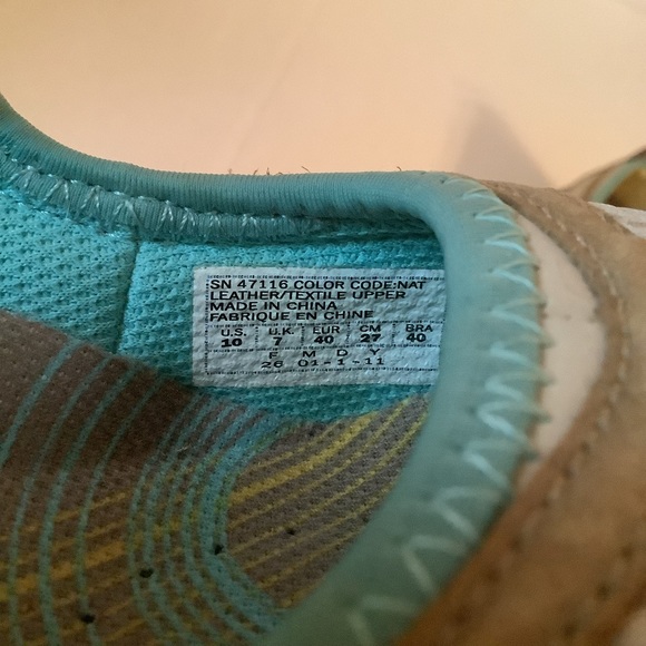 Skechers Mary Jane Flats Tan Size 10 - Picture 12 of 12